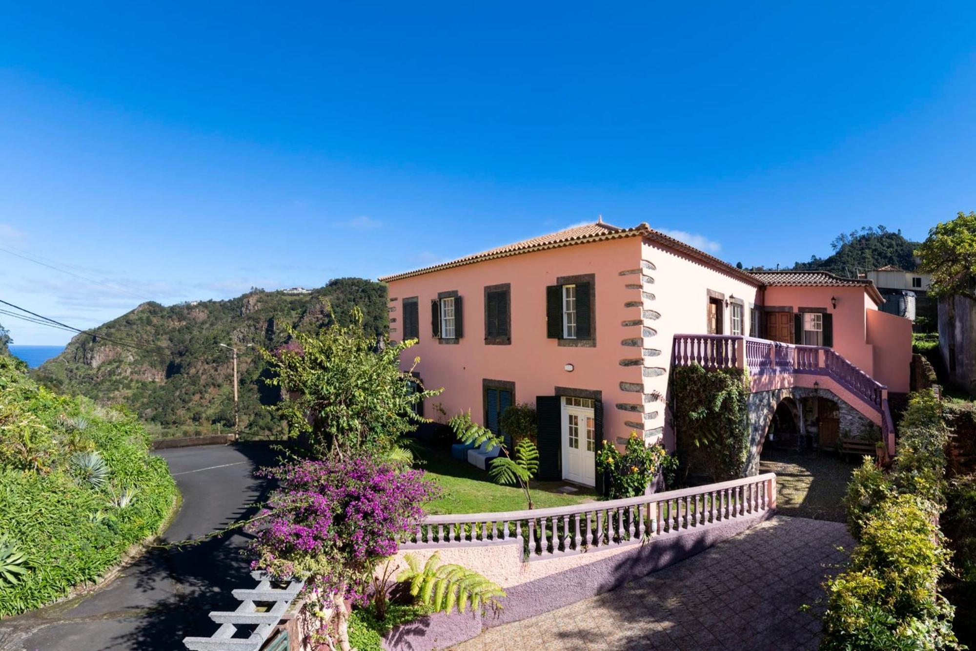 Casa Da Faja Alta - With Breakfast Included, By An Island Apart Jogo da Bola Esterno foto